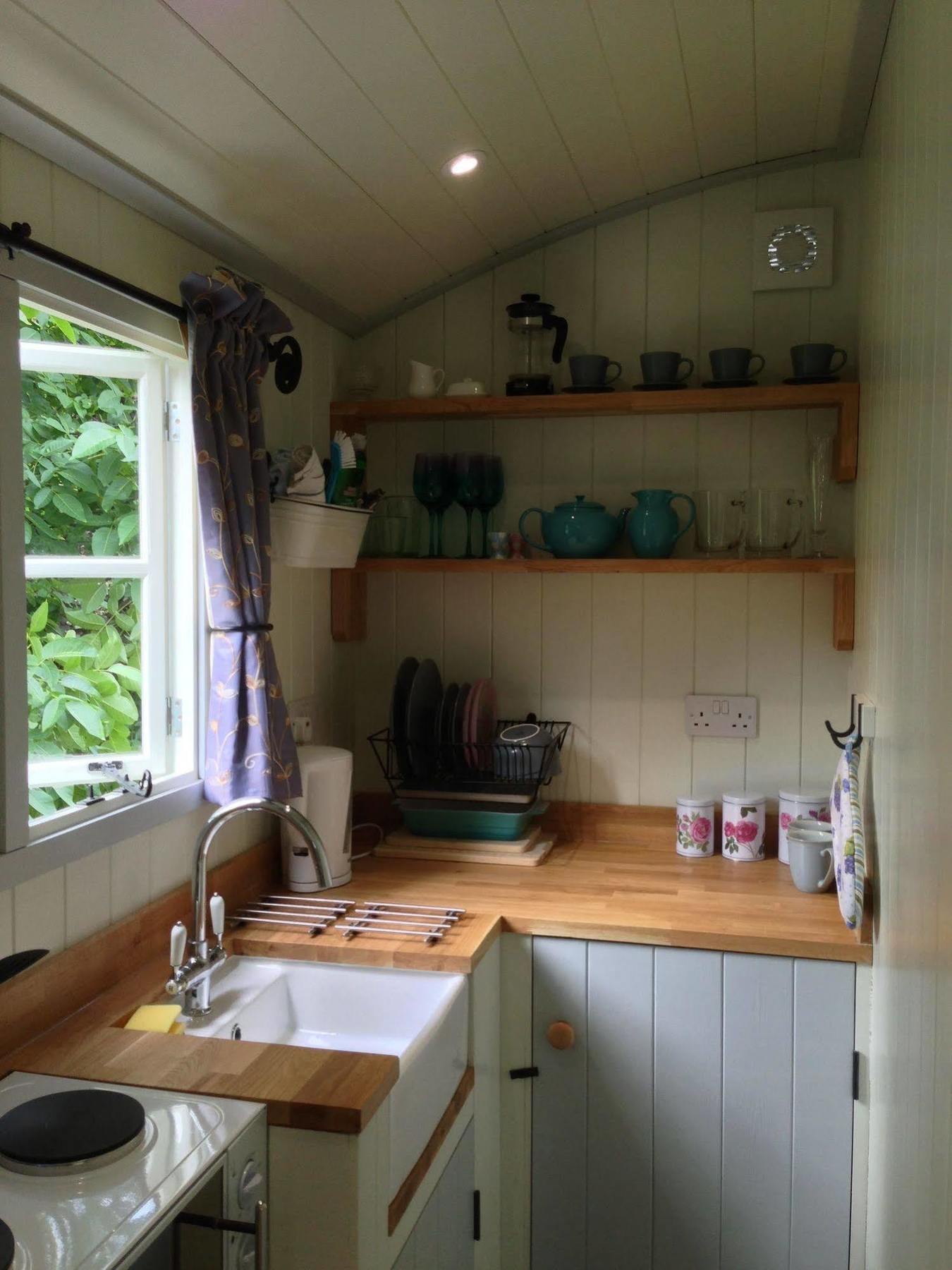 Posh Huts Farmstay Falstone Екстер'єр фото